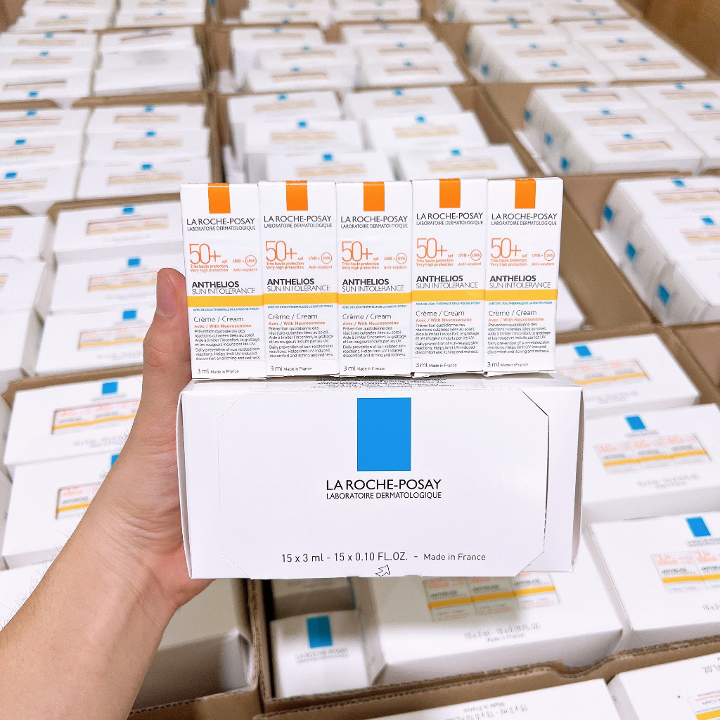 Kem chống nắng La Roche-Posay Anthelios Cho Da Siêu Nhạy Cảm