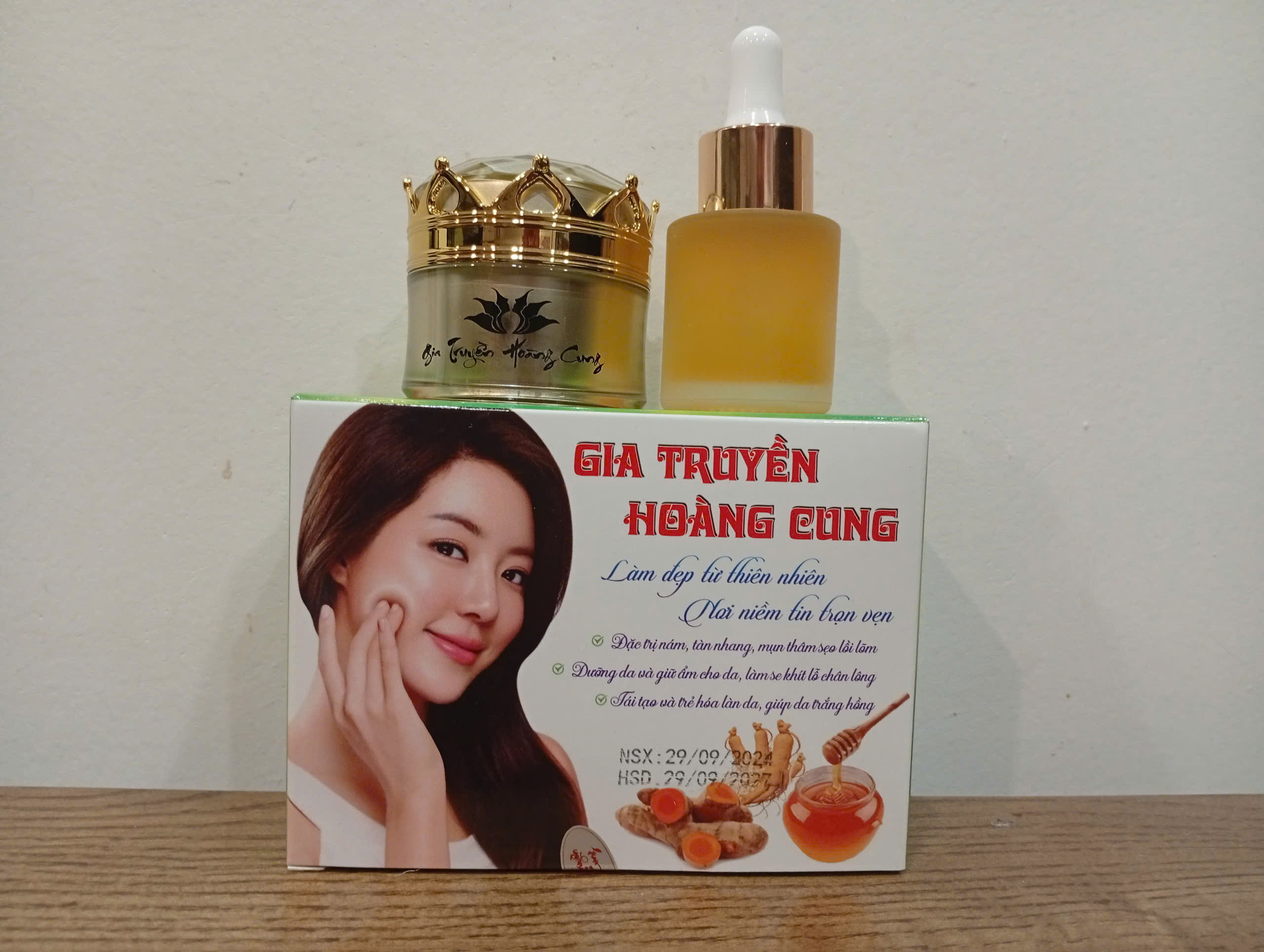 Kem gia truyền hoàng cung