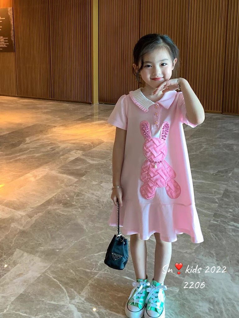 Váy bé gái thỏ hồng cổ điệu