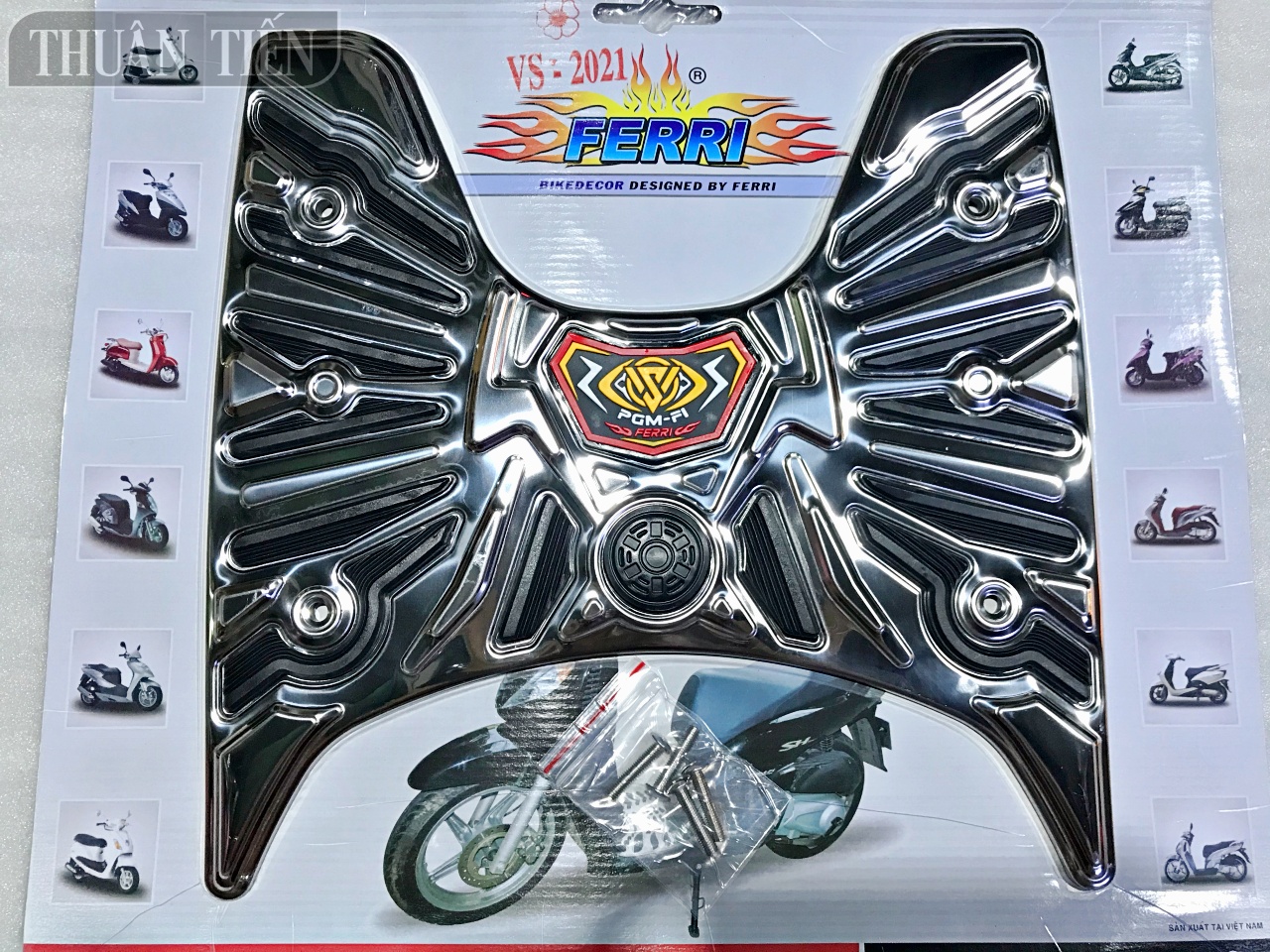 Stainless steel Vision 2021 special carpet-tcbd model-standard, shiny, edgy pattern with stainless steel