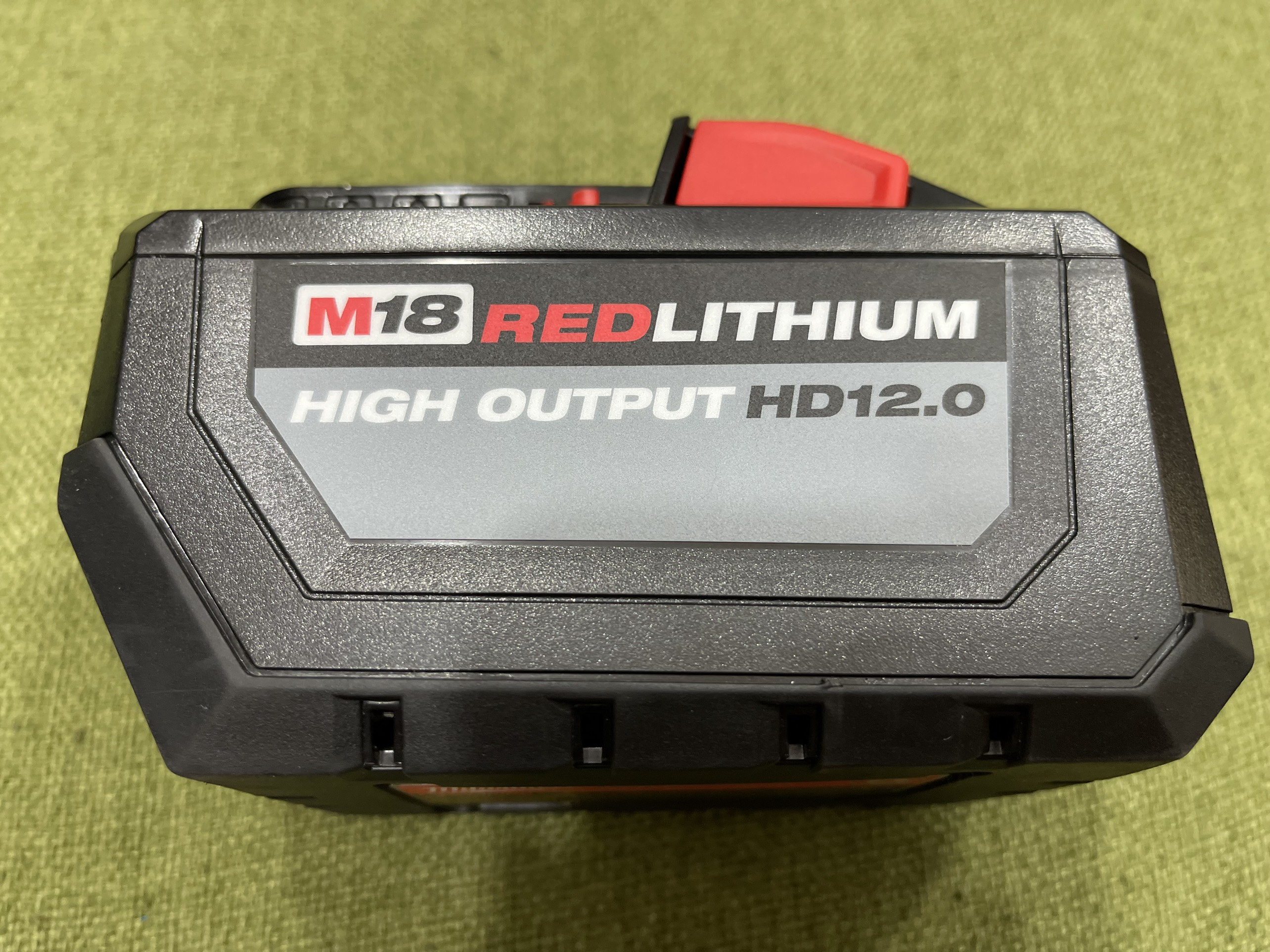 Milwaukee High Output 18V 12Ah M18 Battery