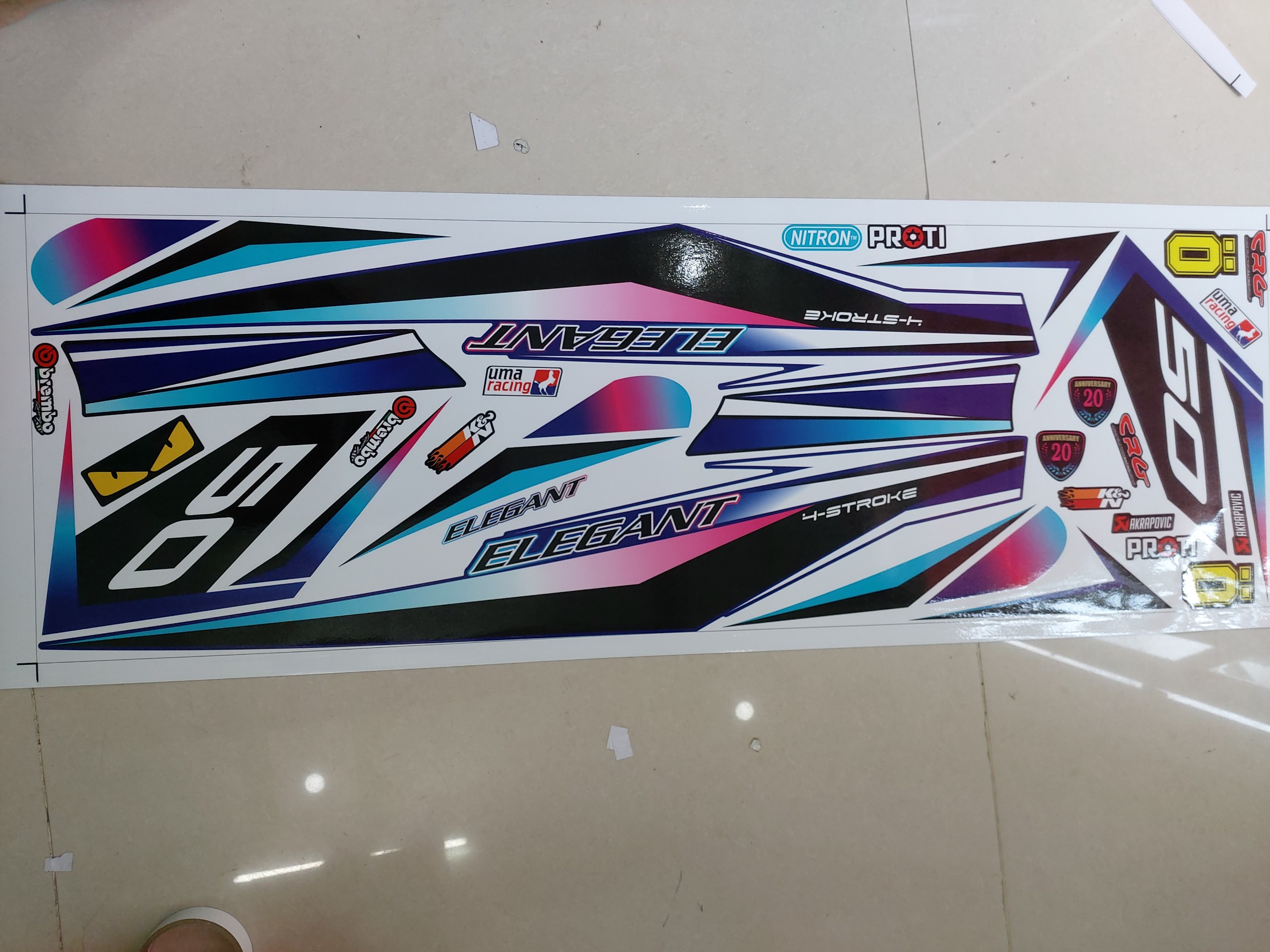 Tem xe elegant 50 phiên bản kỷ niệm