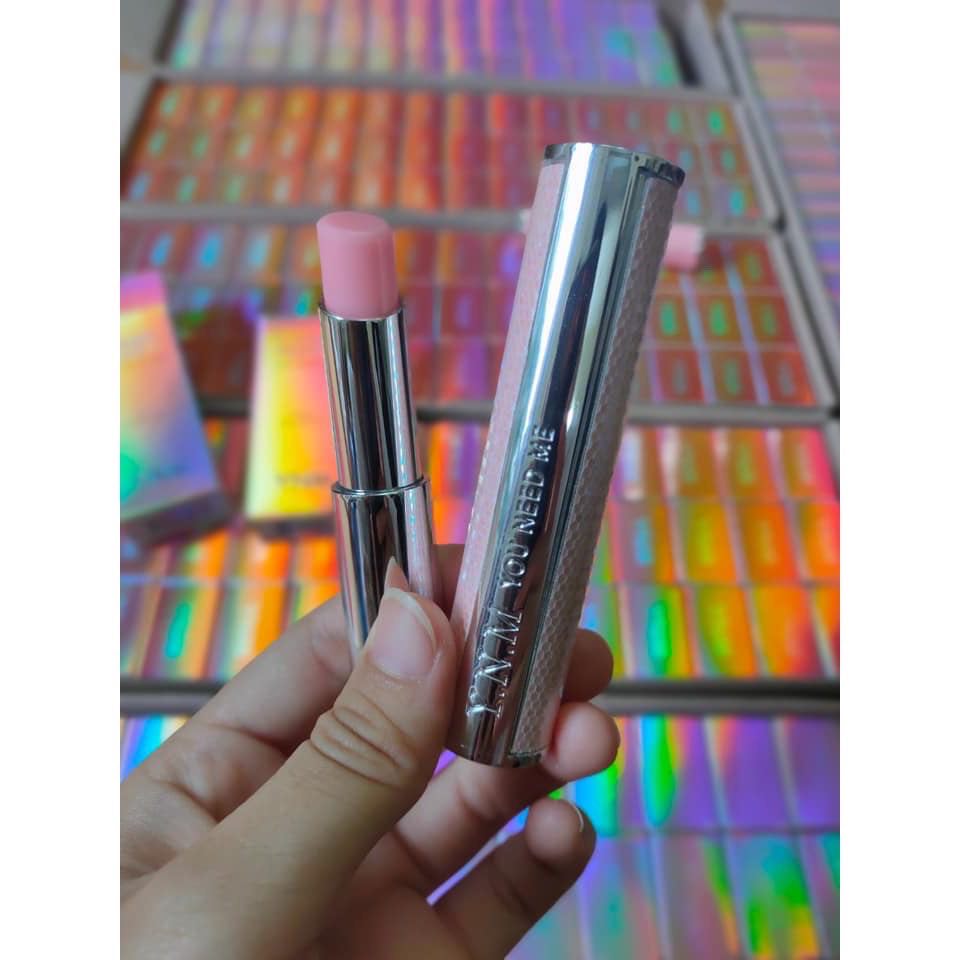 Son dưỡng YNM Rainbow Honey Lip Balm.