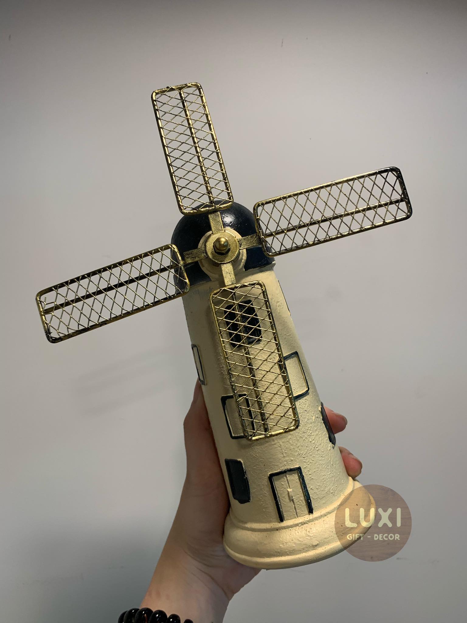 ỐNG TIẾT KIỆM CỐI XAY GIÓ - LUXI decor
