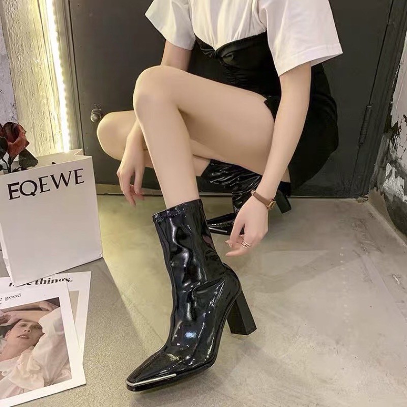 Bốt lửng mũi sắt dáng xinh đủ size (Có khóa rìa)