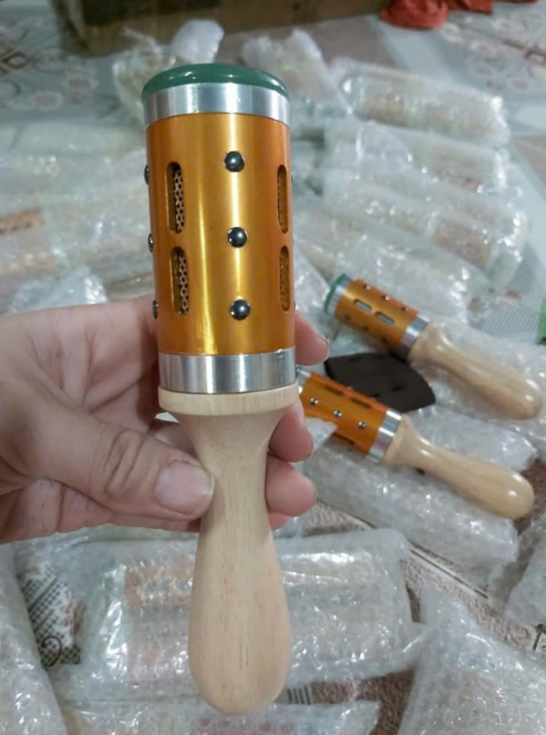 Cây lăn ngải ngọc bích, thanh lăn ngọc bích massage body
