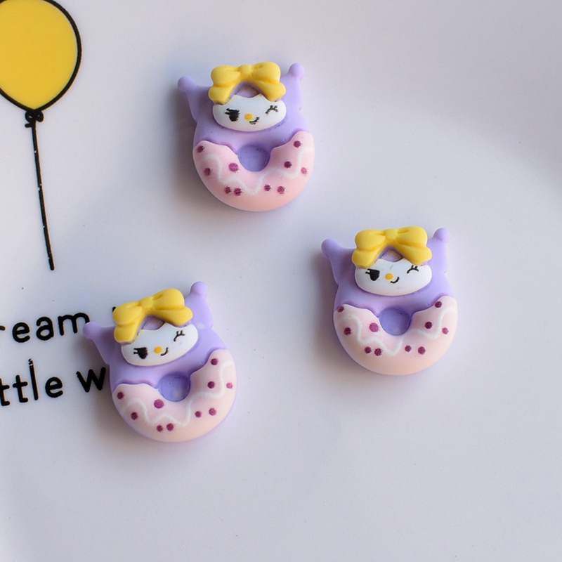 Sticker jibbitz hình Kuromi màu tím gắn dép sục Crocs