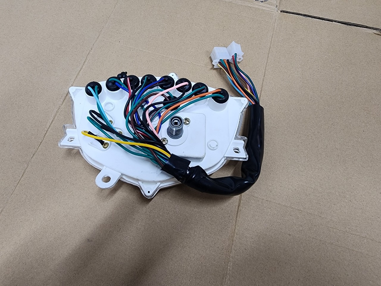 Đồng hồ cơ SIRIUS [ XẢ HÀNG ] thiết kế lắp đặt như zin