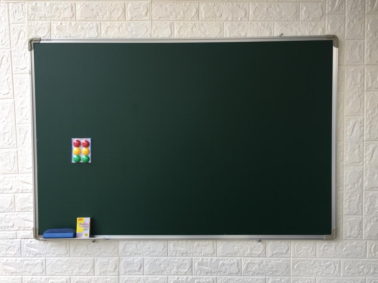 Bảng từ xanh Hàn Quốc 80*120 cm Tặng hộp phấn , nam châm