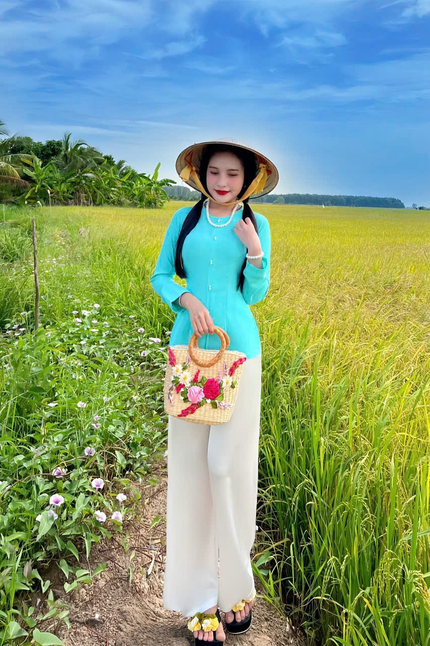 Áo bà ba vải lụa trơn