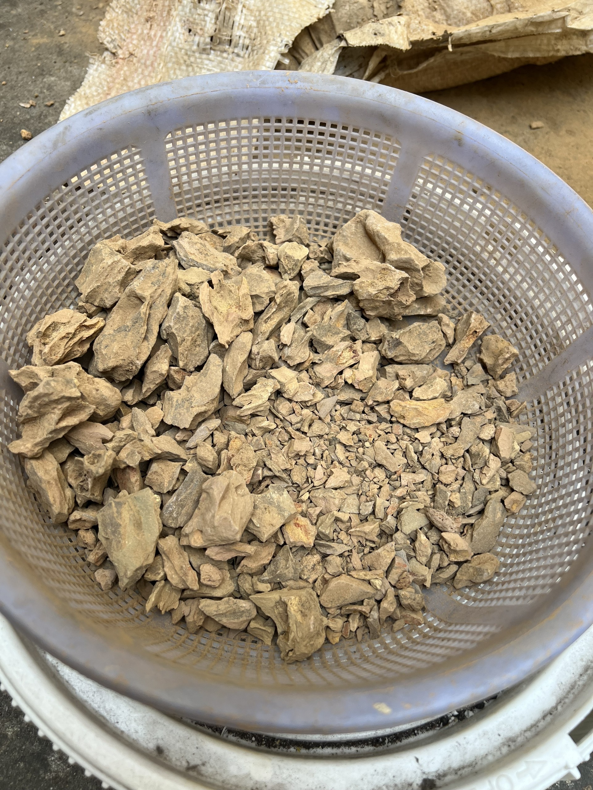 1KG Đá Tiger Setup Hồ Cá Thuỷ Sinh - Đá Tiger Vàng Trang Trí Bể Cá