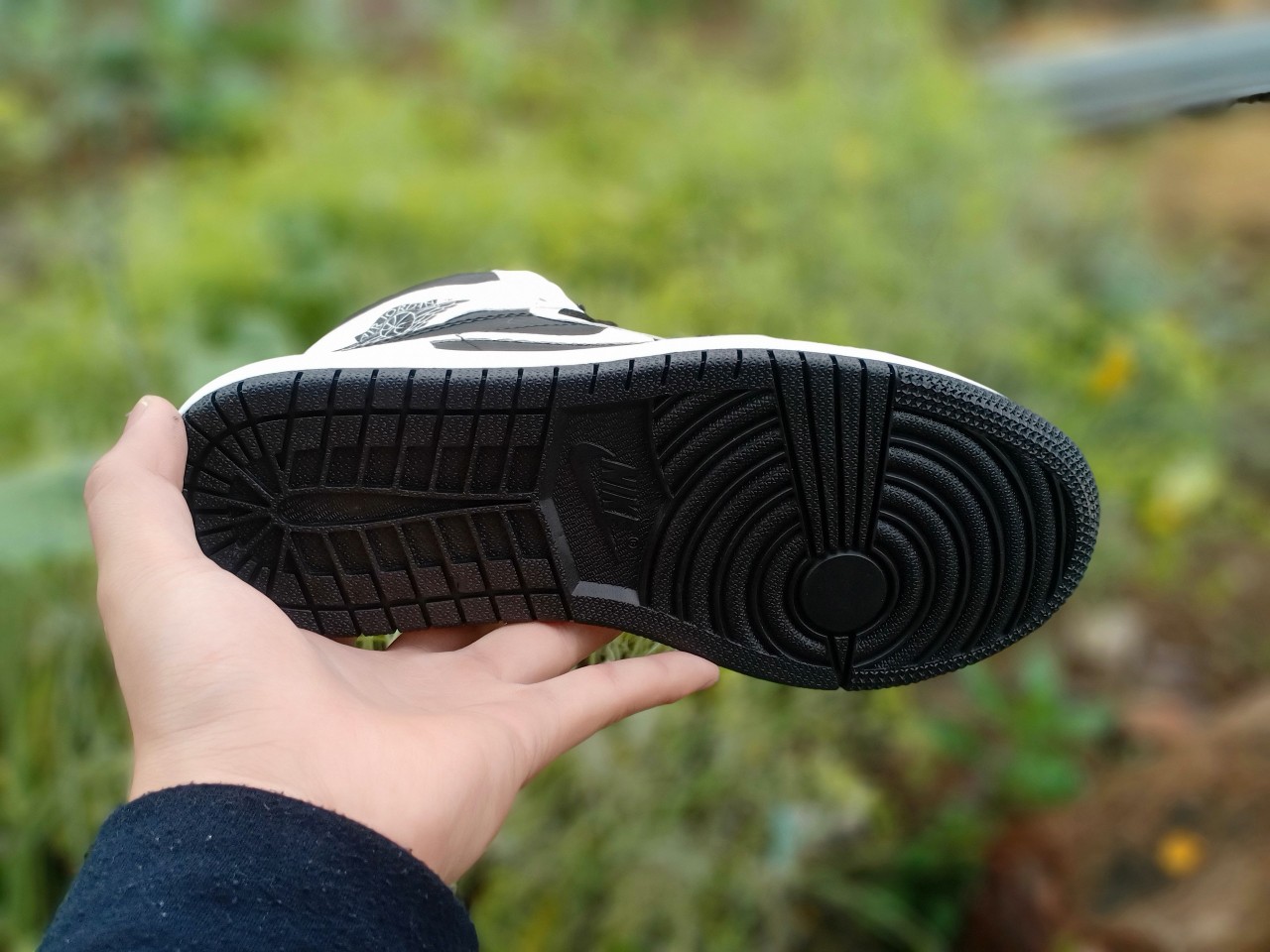 GIÀY SNEAKER UNISEX JDSB TRẮNG ĐEN