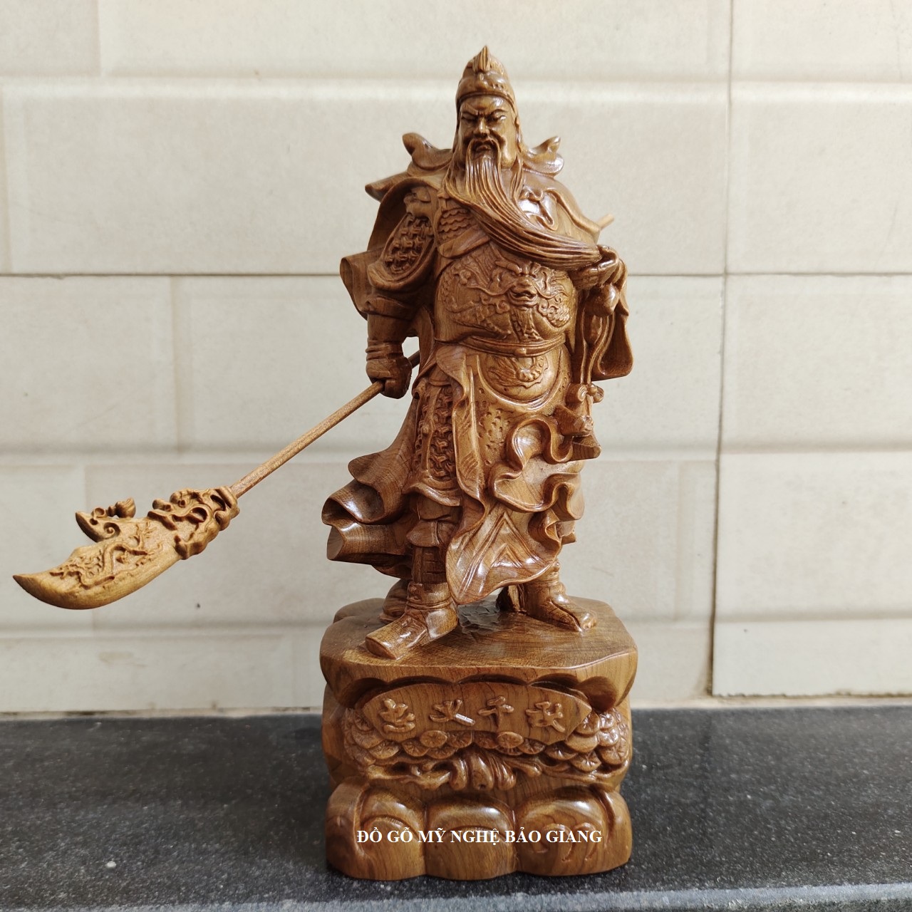 Tượng quan công quan vân trường trấn ải gỗ bách xanh cao 20 cm