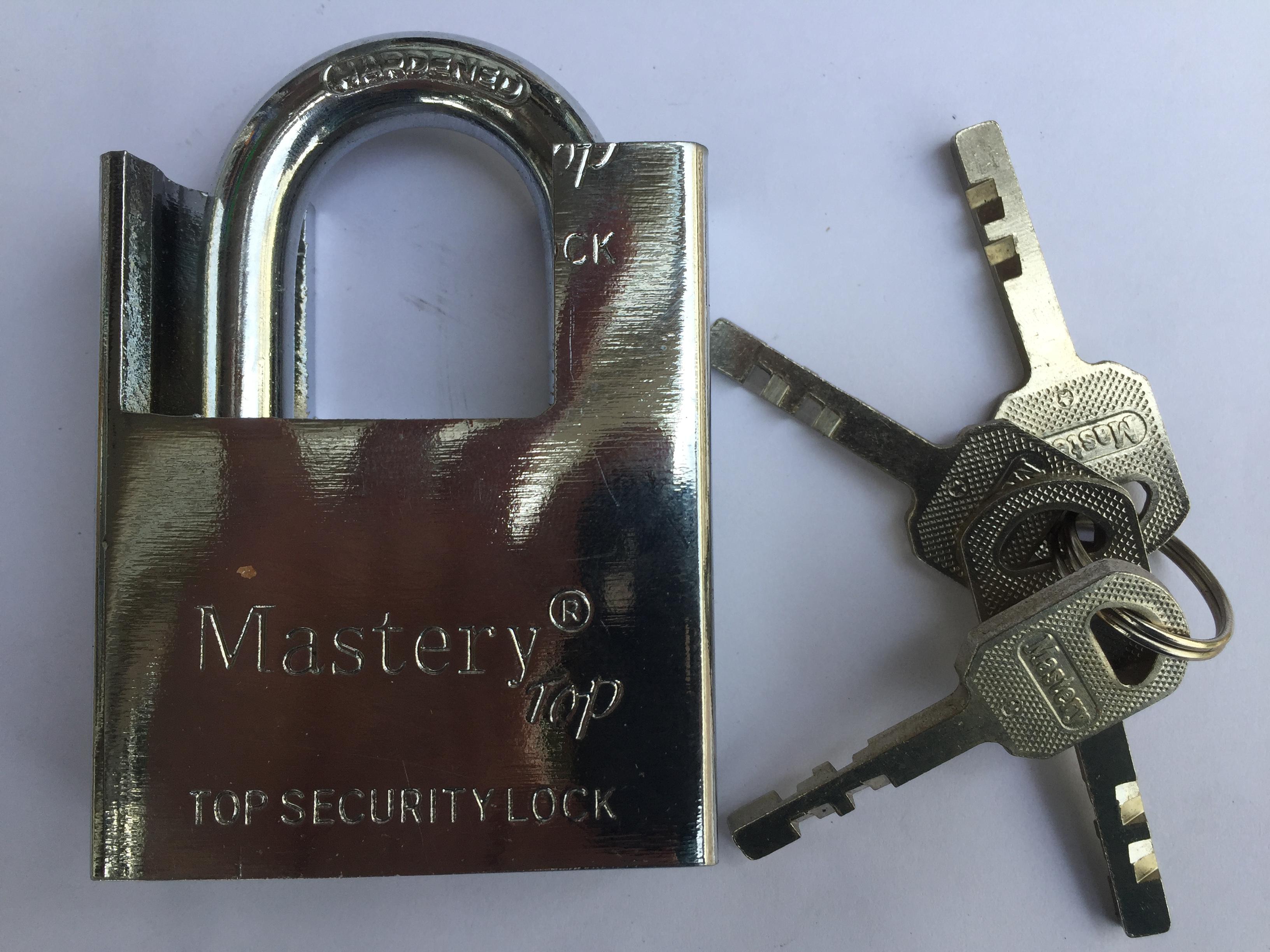 Khóa cửa chống cắt Mastery cầu 10