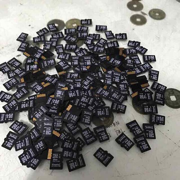 Thẻ nhớ micro SD 8GB- 16GB-32GB-64GB tặng đầu đọc thẻ đa năng