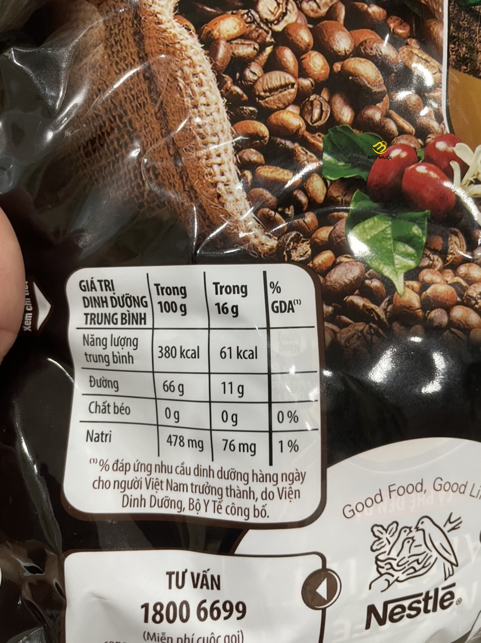 Cà phê đen đá NesCafé Café Việt 560g - BAT MUOI