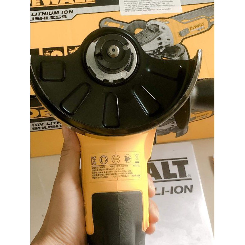 [HCM]Thân máy mài dung pin 18v-20v Dewalt DCG 405N