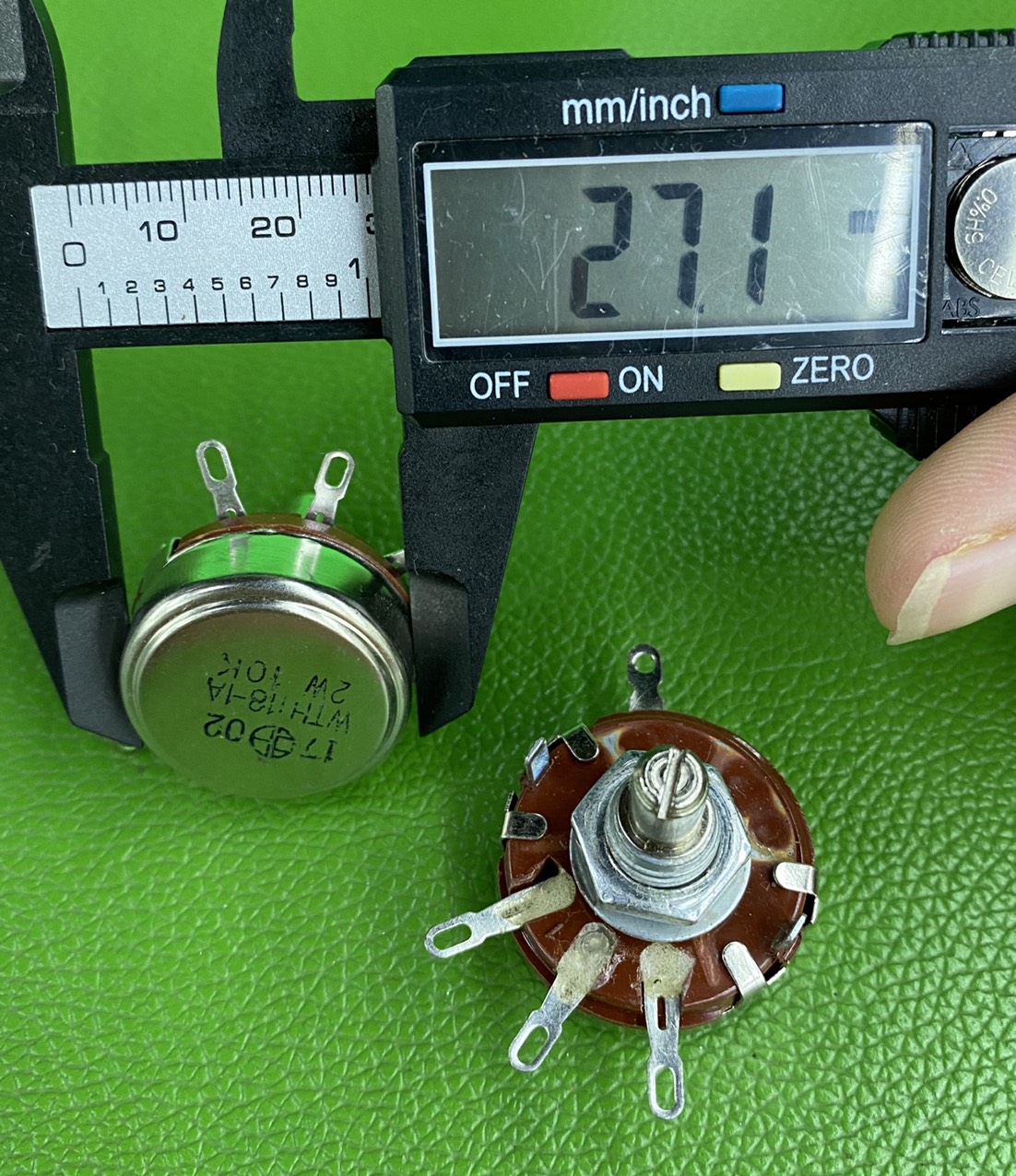 Biến trở 2W WTH118 / Chiết áp 2W WTH(118) - K4H23