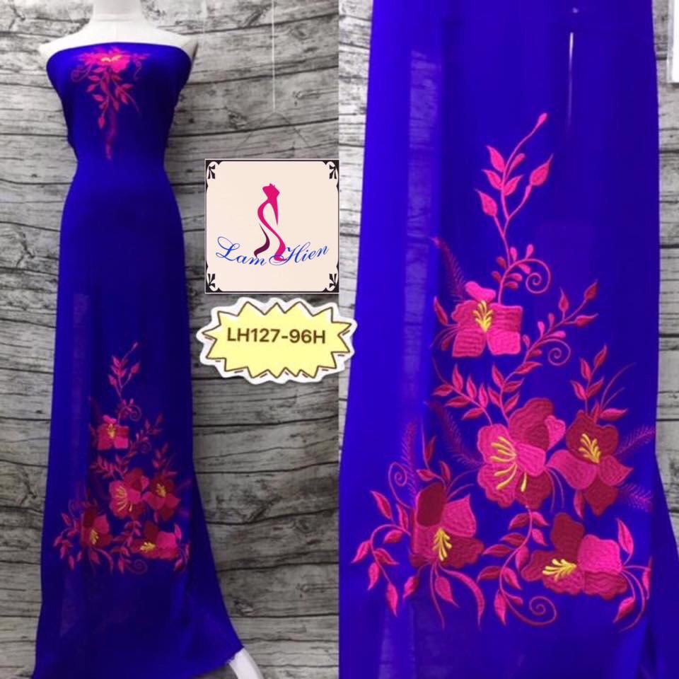 Vải áo dài thêu ( 200k giảm còn 139k/áo) LH127