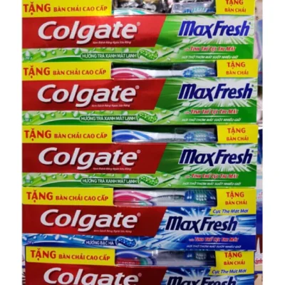 [HCM]Kem đánh răng Colgate MaxFresh hương bạc hà 230g/180g Tặng bàn chải cao cấp