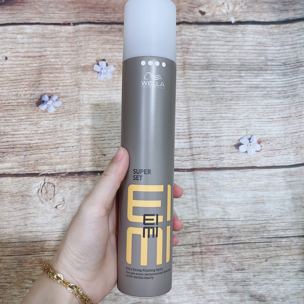 Xịt dưỡng tóc Wella EIMI giúp tóc sáng bóng Glam Mist Shine 200ml.
