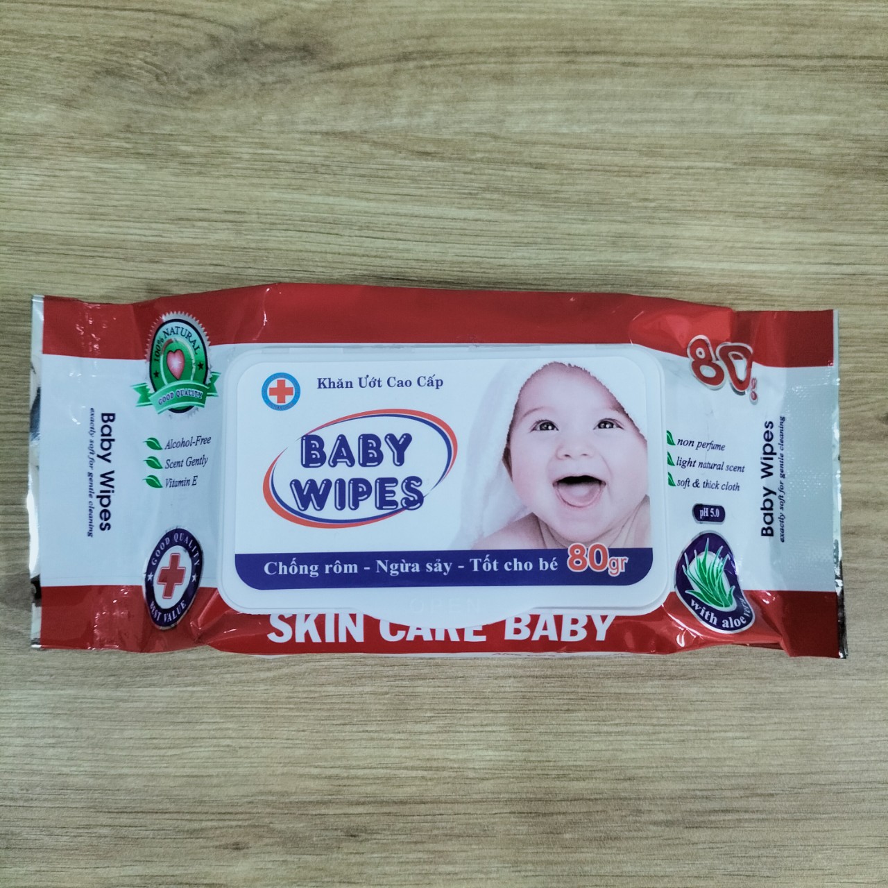 Khăn Giấy Ướt Baby Wipes Có Mùi (Đỏ) 80gr