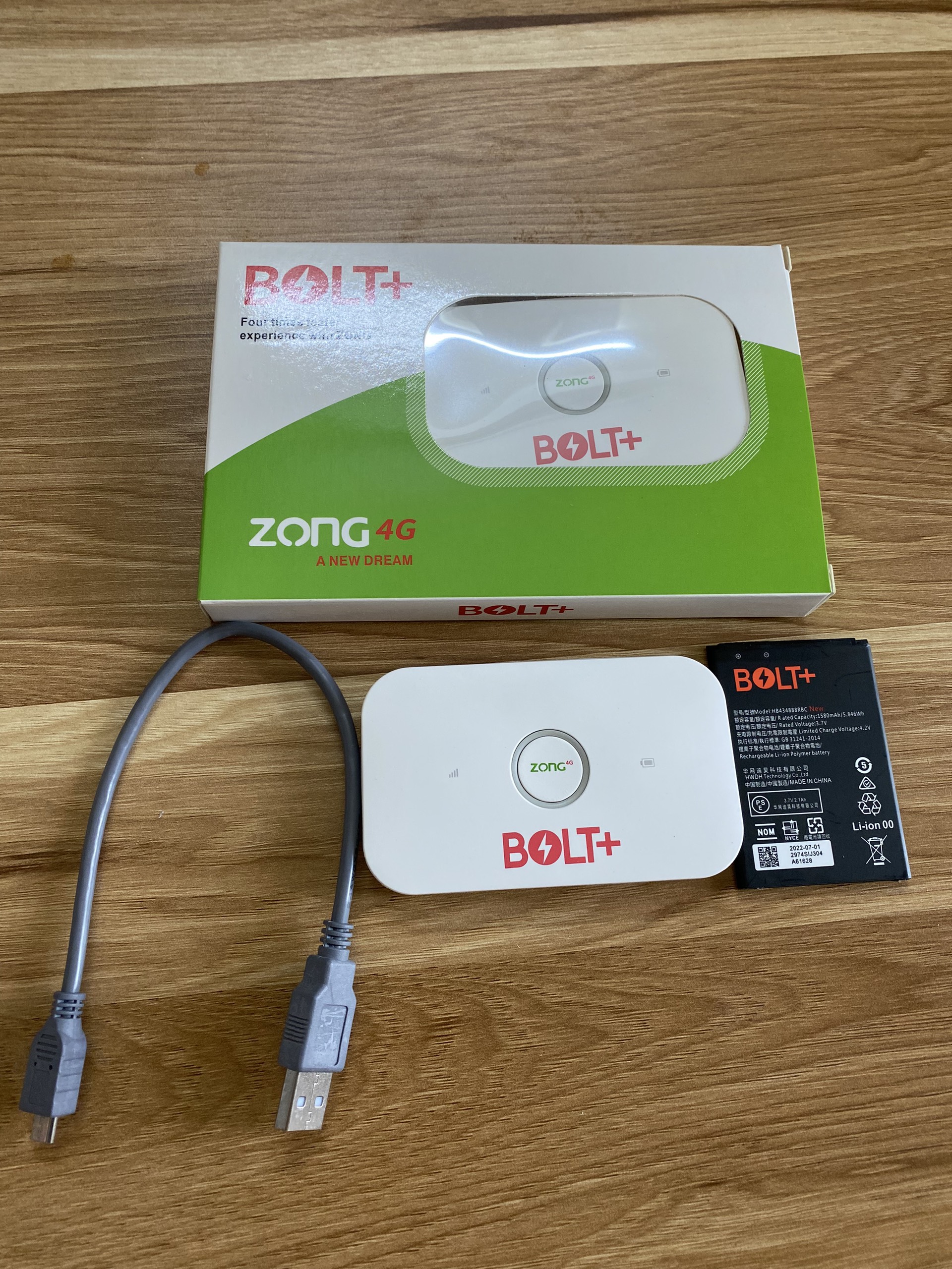 Bộ phát wifi 3G / 4G LTE Huawei E5573 150Mb/s