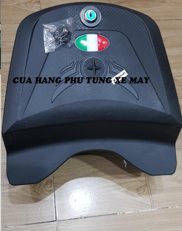 Thùng giữa Givi gắn Dream, Wave nhỏ, Wave A 2010 - 23, Wave RS, Sirius, Ex135, Ex150, Winner 150, Winner X