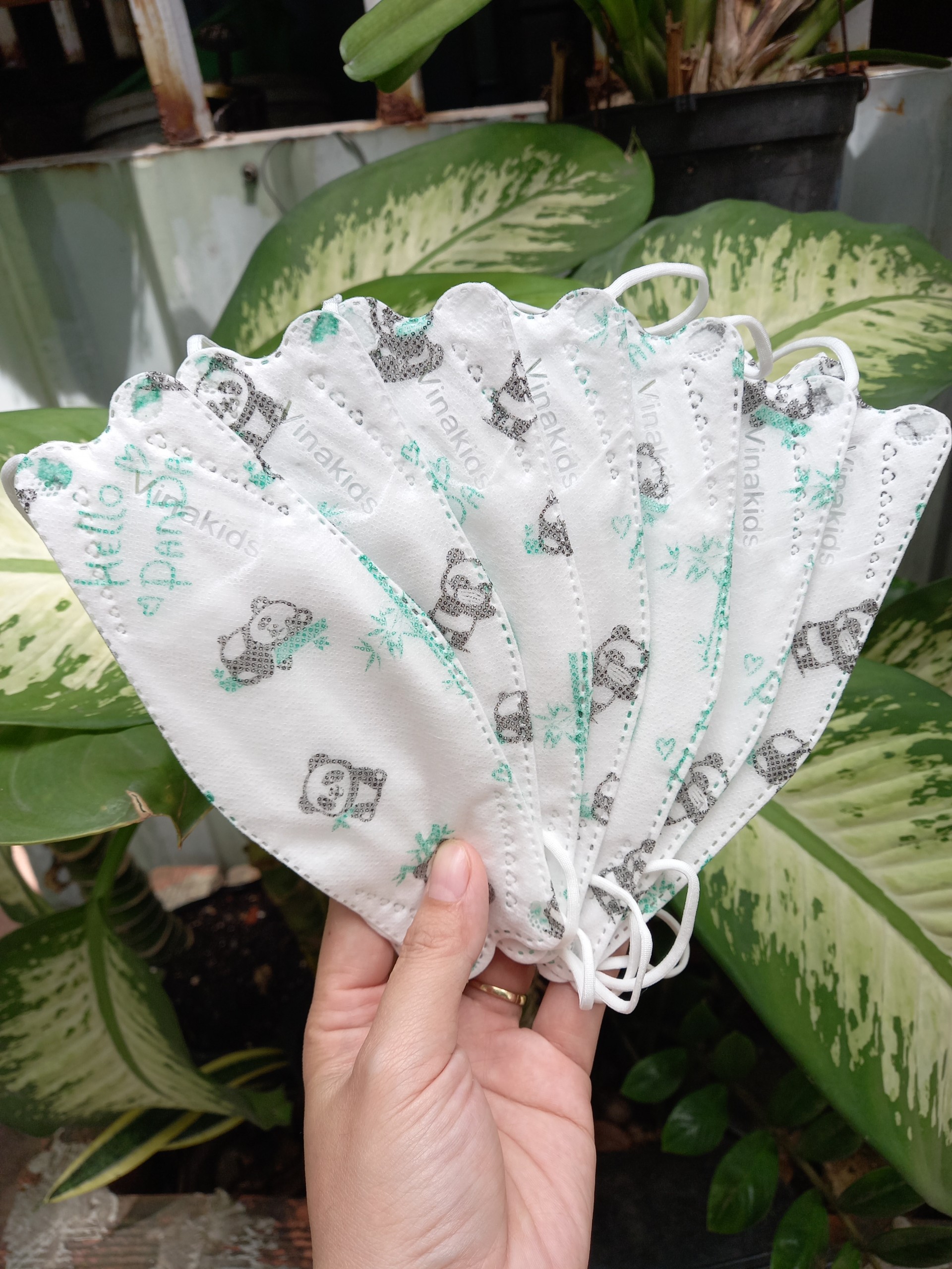 Khẩu trang kháng khuẩn KF 94 Trẻ em VINAPRO (10 cái/ bịch)