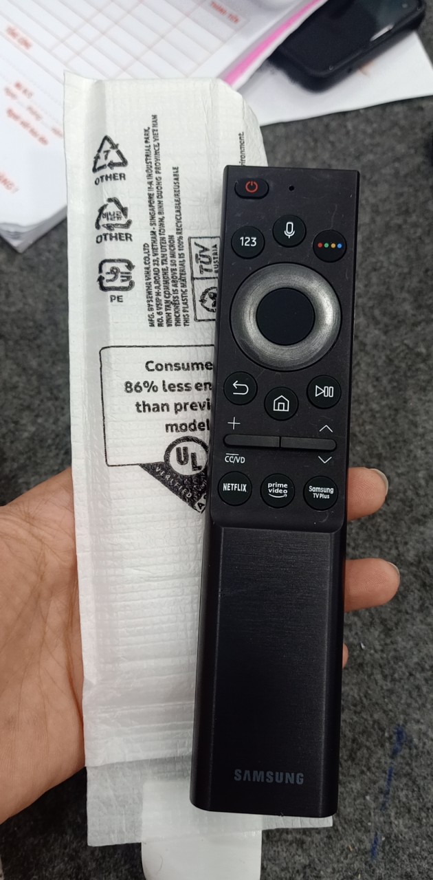 Remote điều khiển  tivi Samsung giọng nói {Pin năng lượng mặt trời}