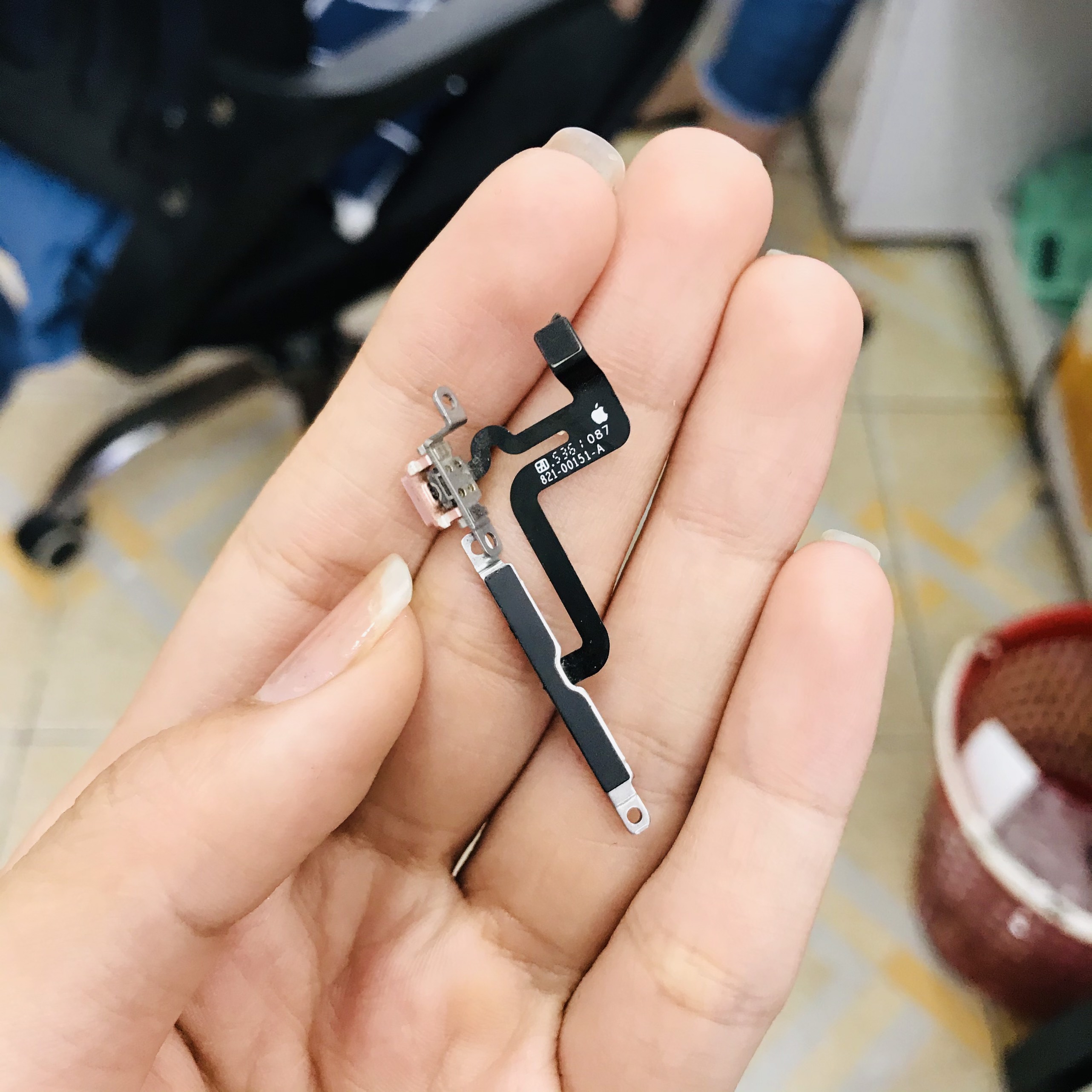 Dây volume , âm lượng táo 6S plus zin bóc máy , bảo hành lỗi
