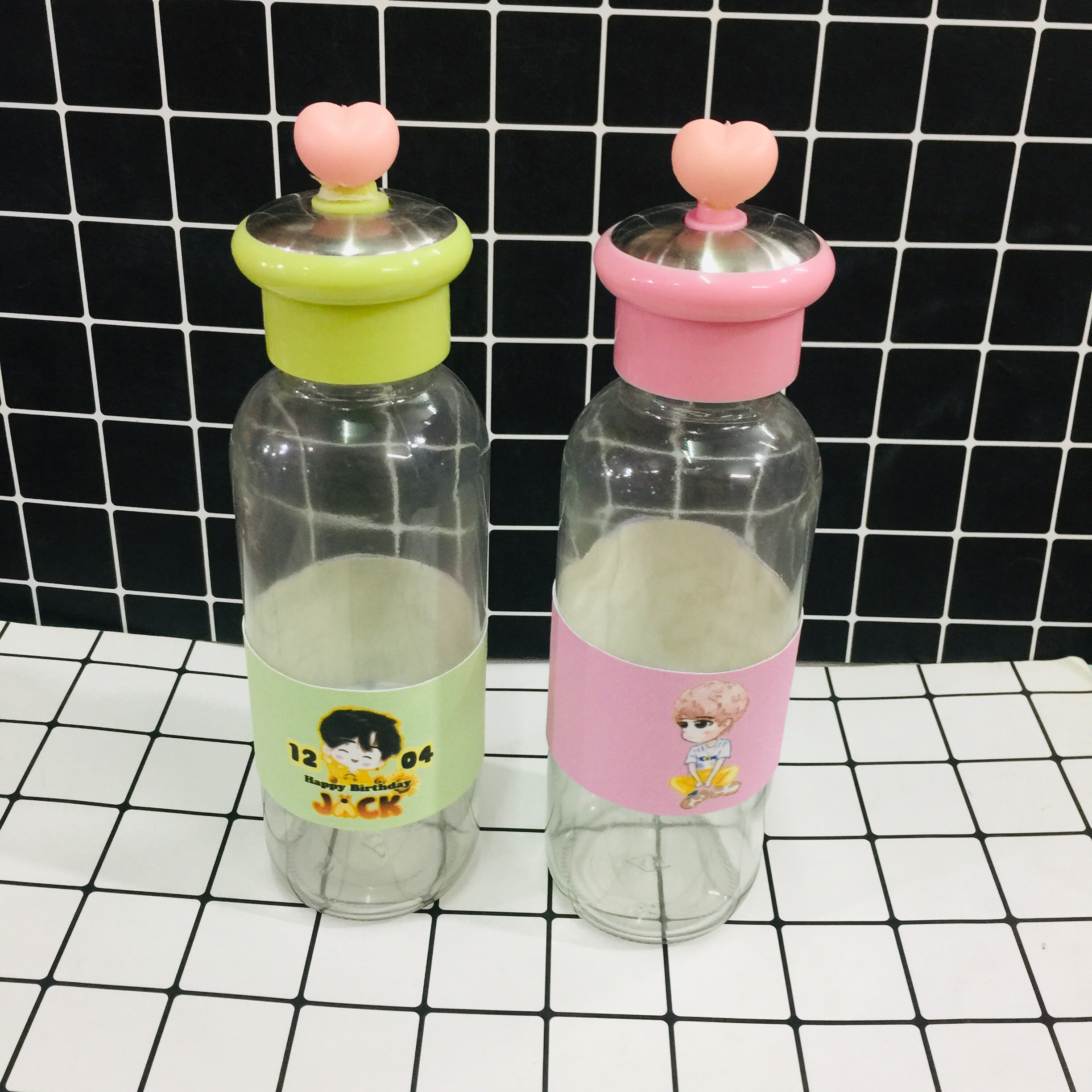 Bình đựng JACK Phương Tuấn J97 chai nước thủy tinh ( mẫu ngẫu nhiên )