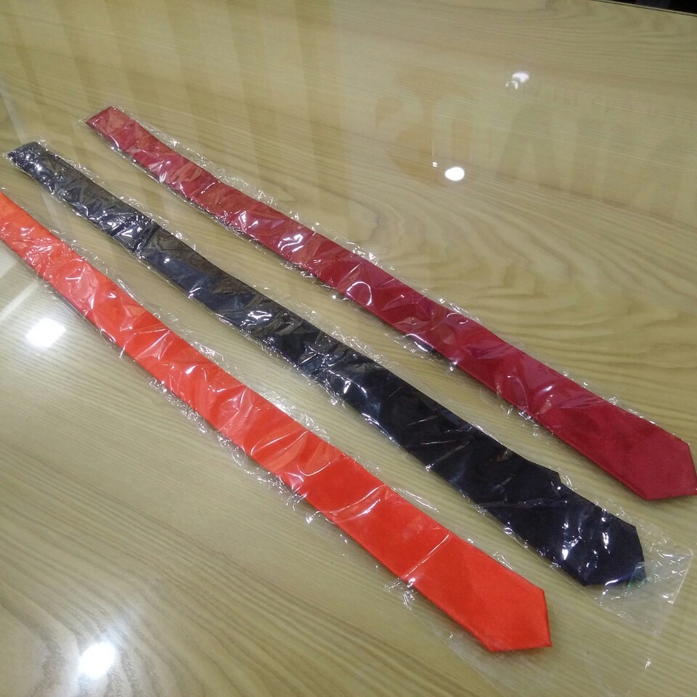 Cà Vạt Lụa Hàn Quốc Bản 5cm