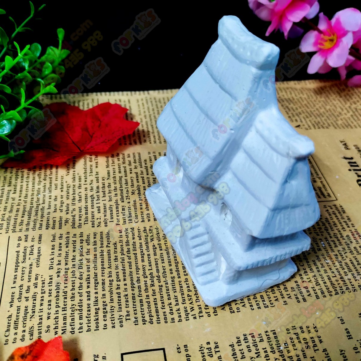 Coloring statue, small house, size M, gypsum statue, sculpture
