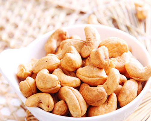Hạt điều vỡ tách vỏ ( 200 gram , 500 gram , 1 kg )