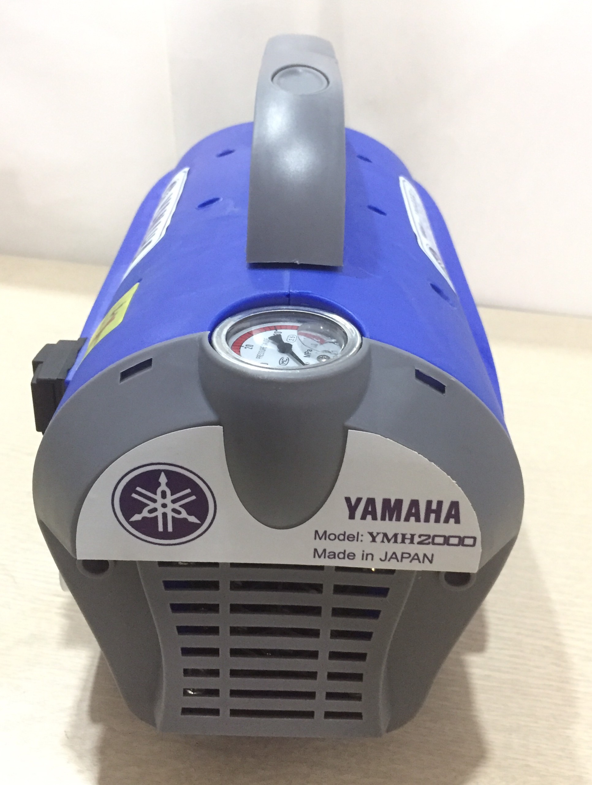 Máy Rửa Xe 2000W YAMAHA