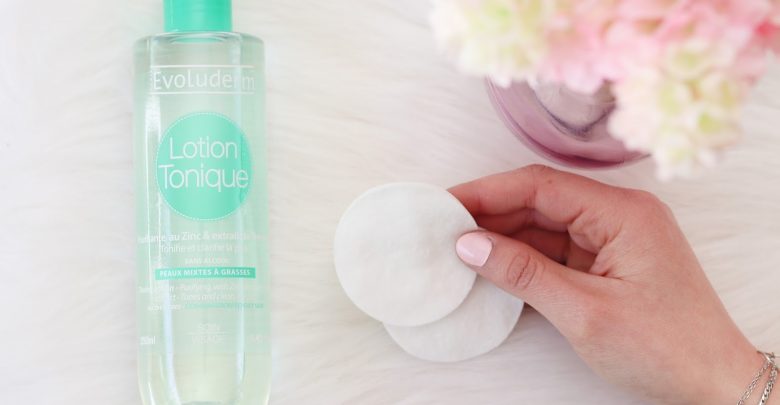 Nước Hoa Hồng Evoluderm Trà Xanh 250ml