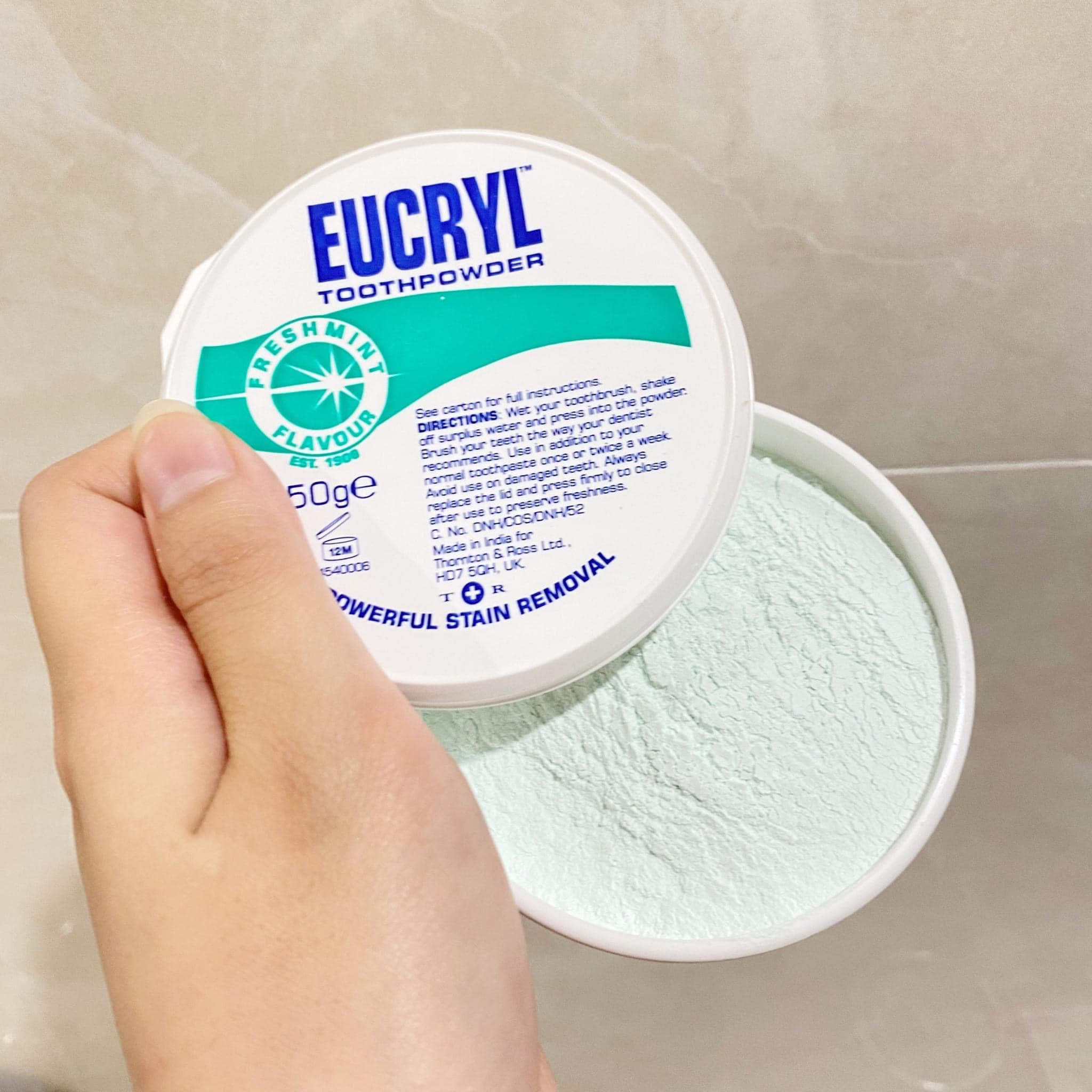 Bột Tẩy Trắng Răng Eucryl Toothpowder Freshmint 50g