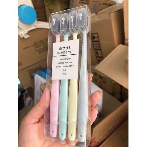 PVN1842 set 4 Bàn Chải Đánh Răng Lúa Mạch than hoạt tính T2