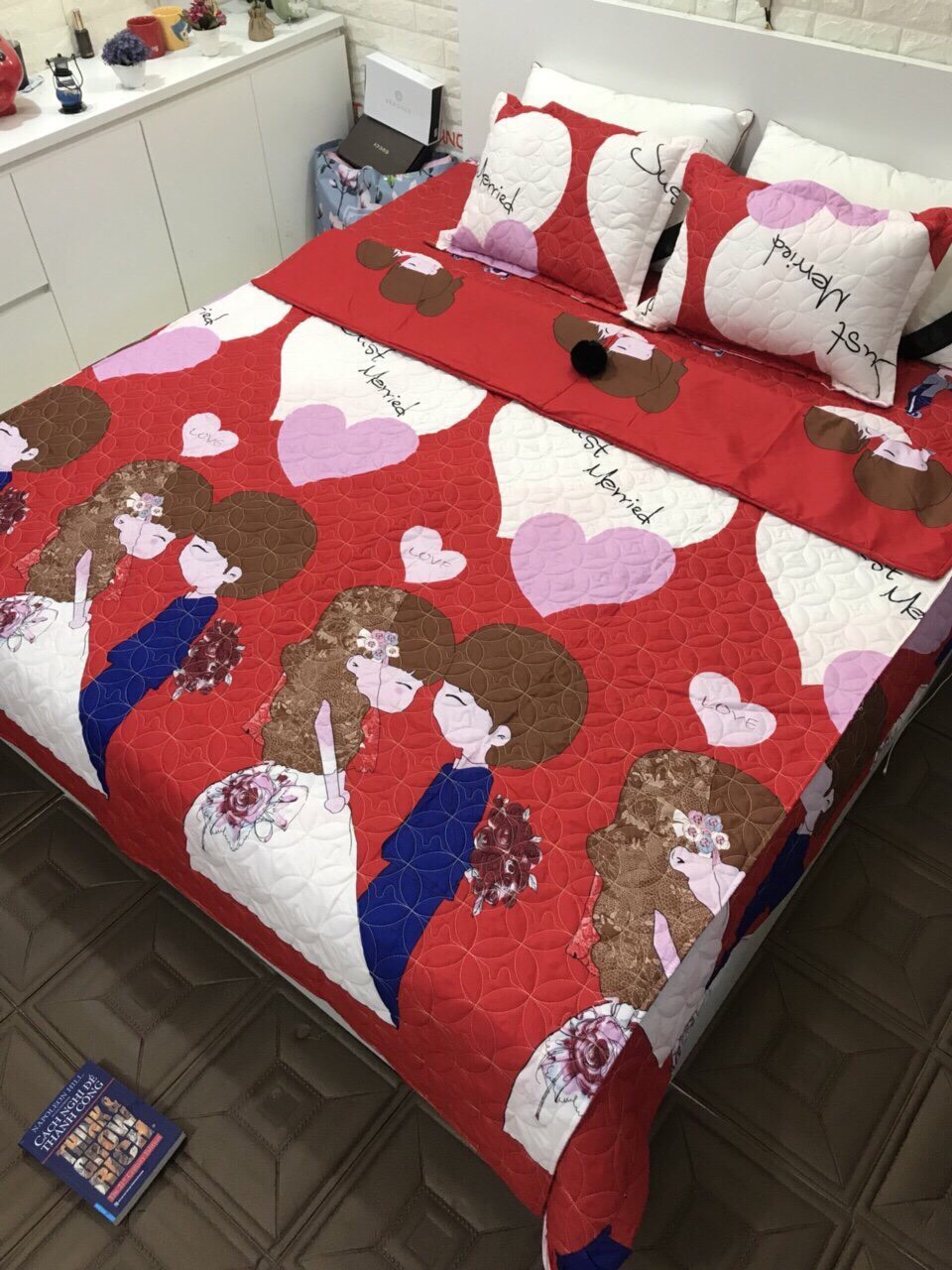 (FreeShip MAX) Bộ Chăn Ga Gối Phủ Chần Bông 5 Món , Cô Dâu Chú Rể , Ngày Cưới ,  ,kovico  drap giường, ga giường, ra giường, drap trải giường,ga trải giường, drap trải giường đẹp ga trải giường cưới, bộ ga trải nệm mát, ga giường cưới,Ga giường spa