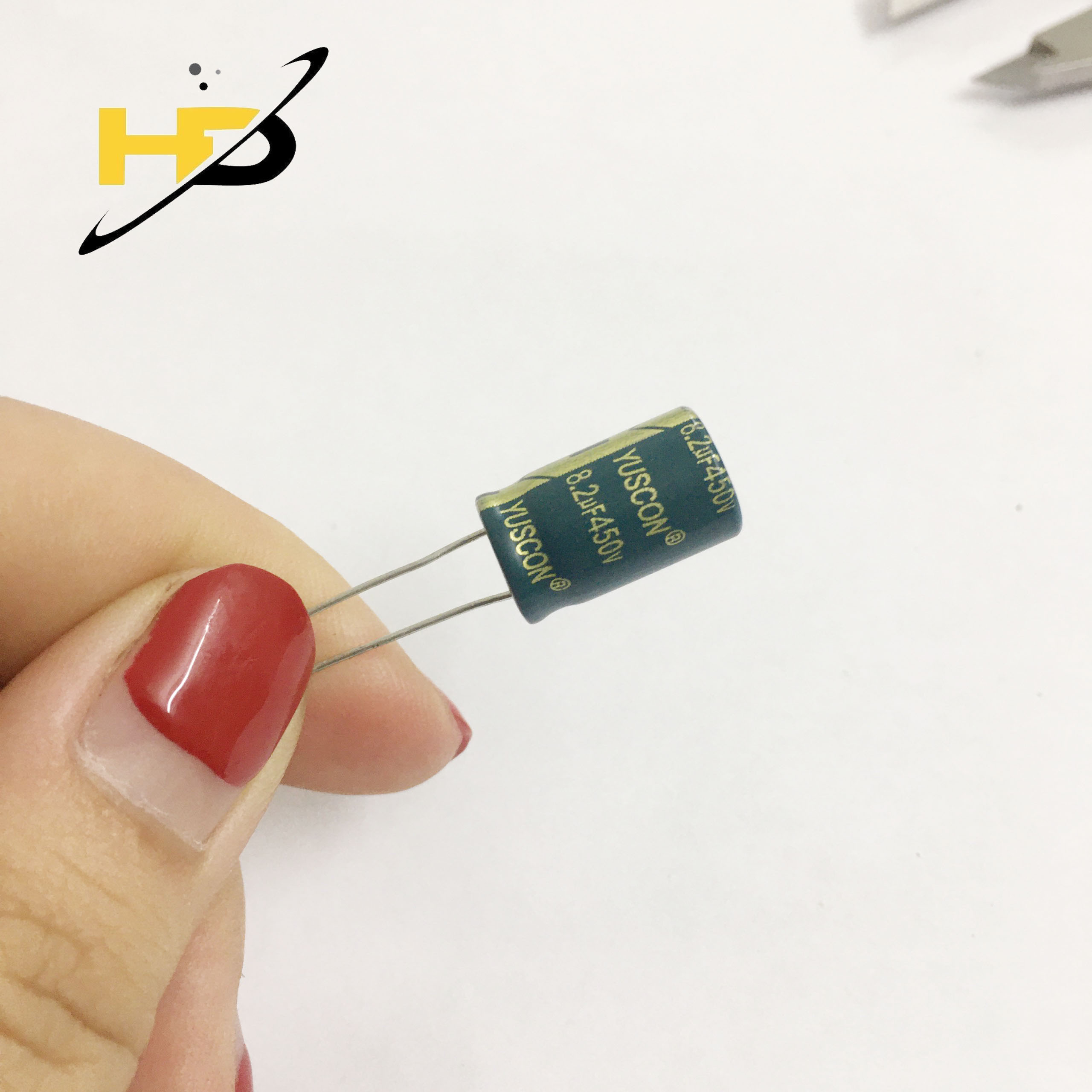 Gói 5 Con Tụ Điện Phân Cực 8.2uF 450V Mới