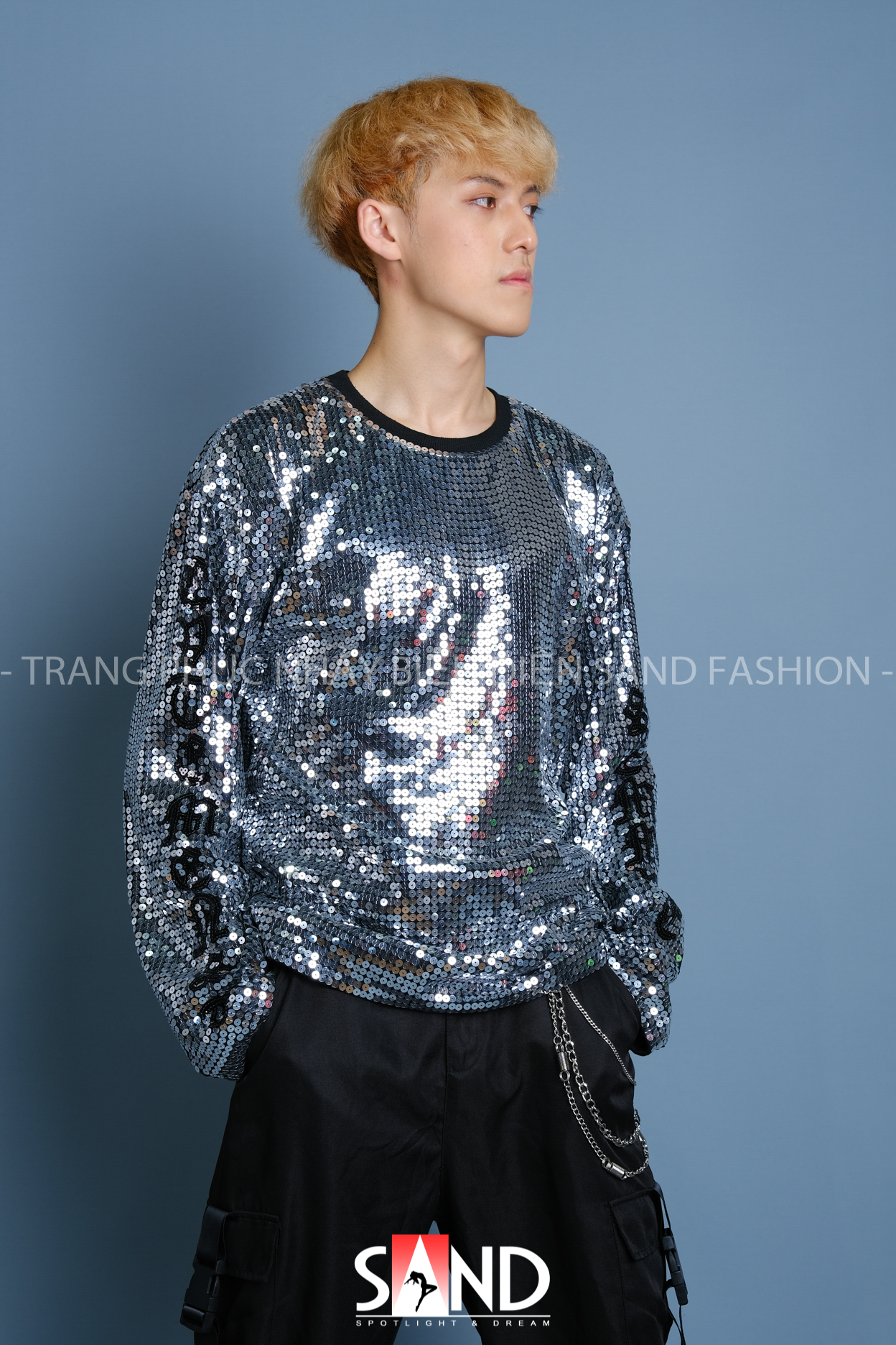 Áo Oversize Kim Sa Bạc Dài Tay