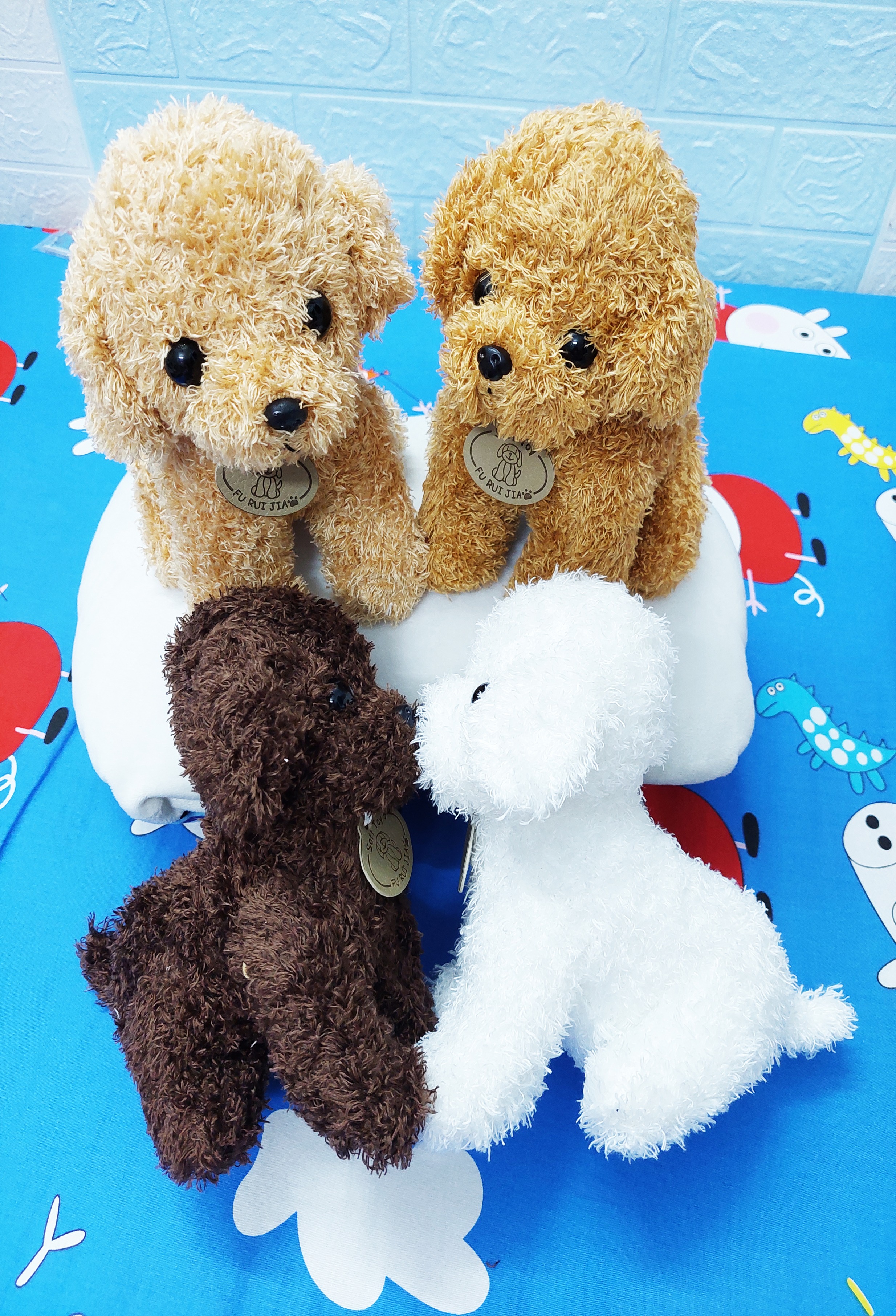 Thú bông chú chó Poodle siêu dễ thương