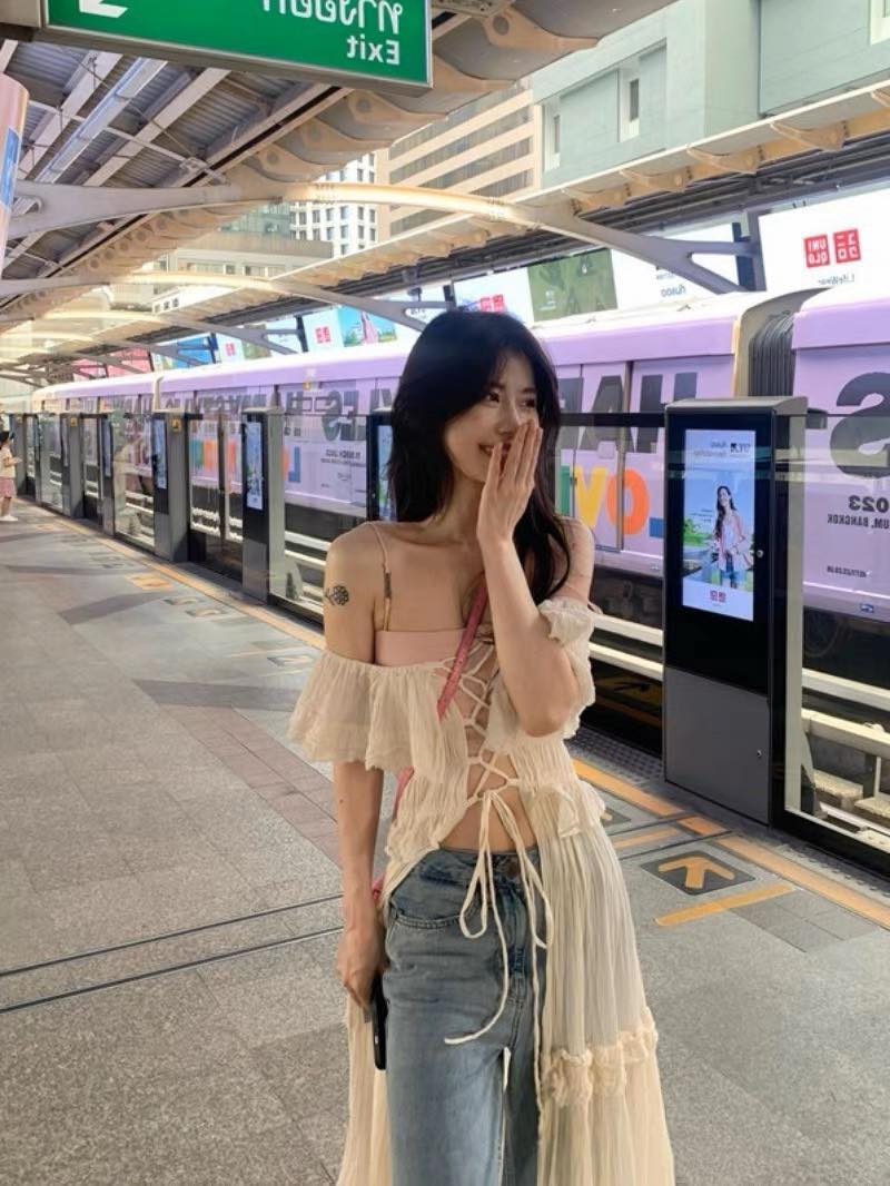 ÁO NUDE TRỄ VAI DÁNG DÀI XẺ TÀ