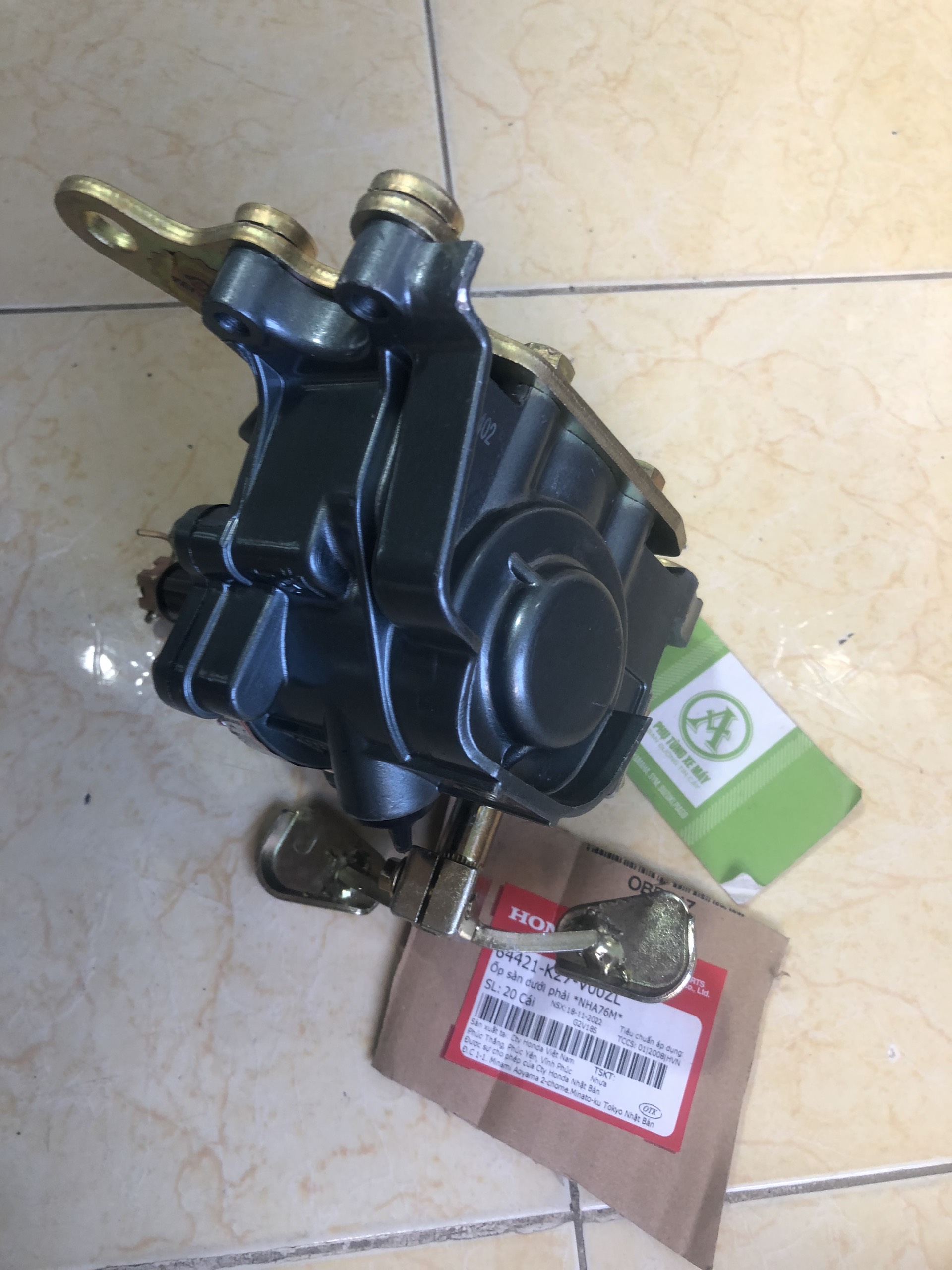 Hộp Số Lùi Xe 3 Bánh Trục 20mm