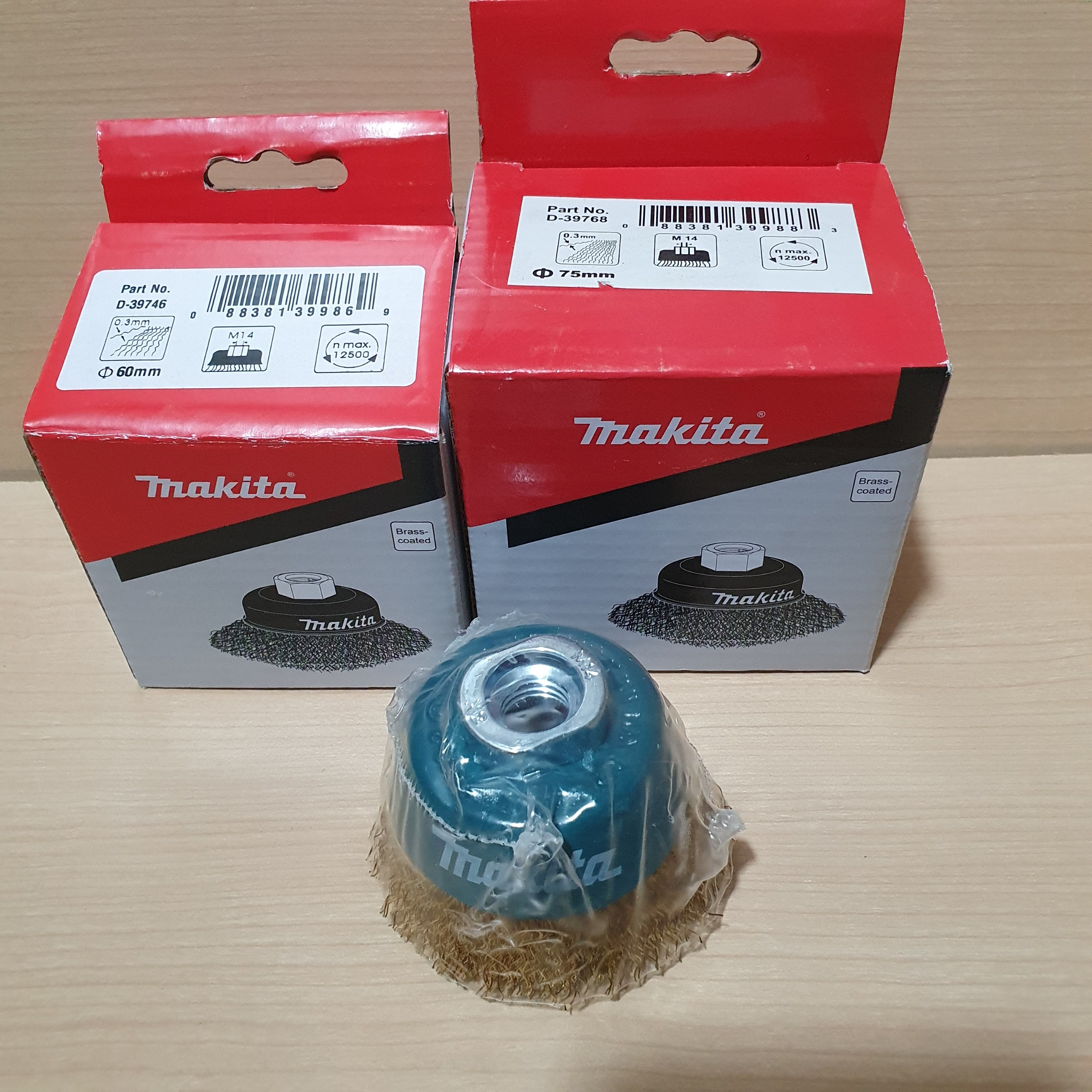 Chổi đánh gỉ dạng cốc 60mm,75mm Makita