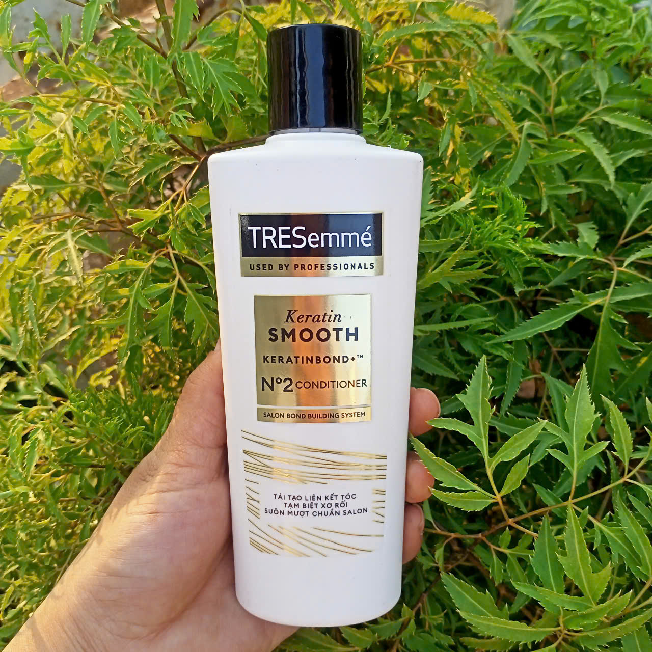 Dầu Xả Tresemmé Keratin Smooth 136g