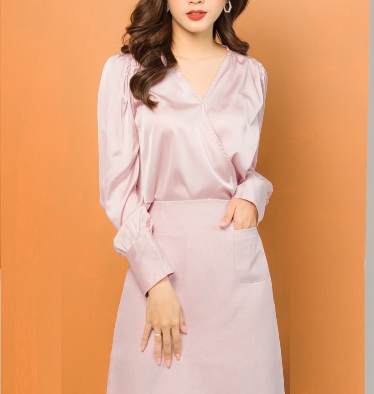 Women's 4-button long-sleeved silk satin shirt