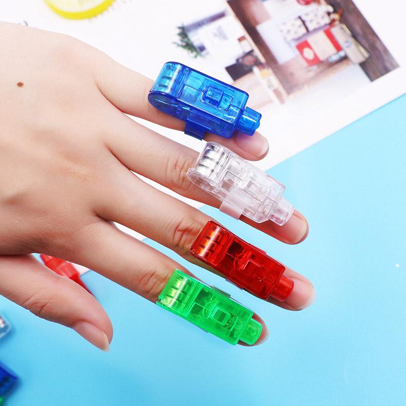 Đèn chiếu sáng gắn ngón tay