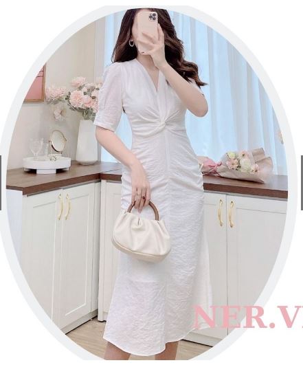 ĐẦM CHỮ V XOẮN NGỰC MỚI